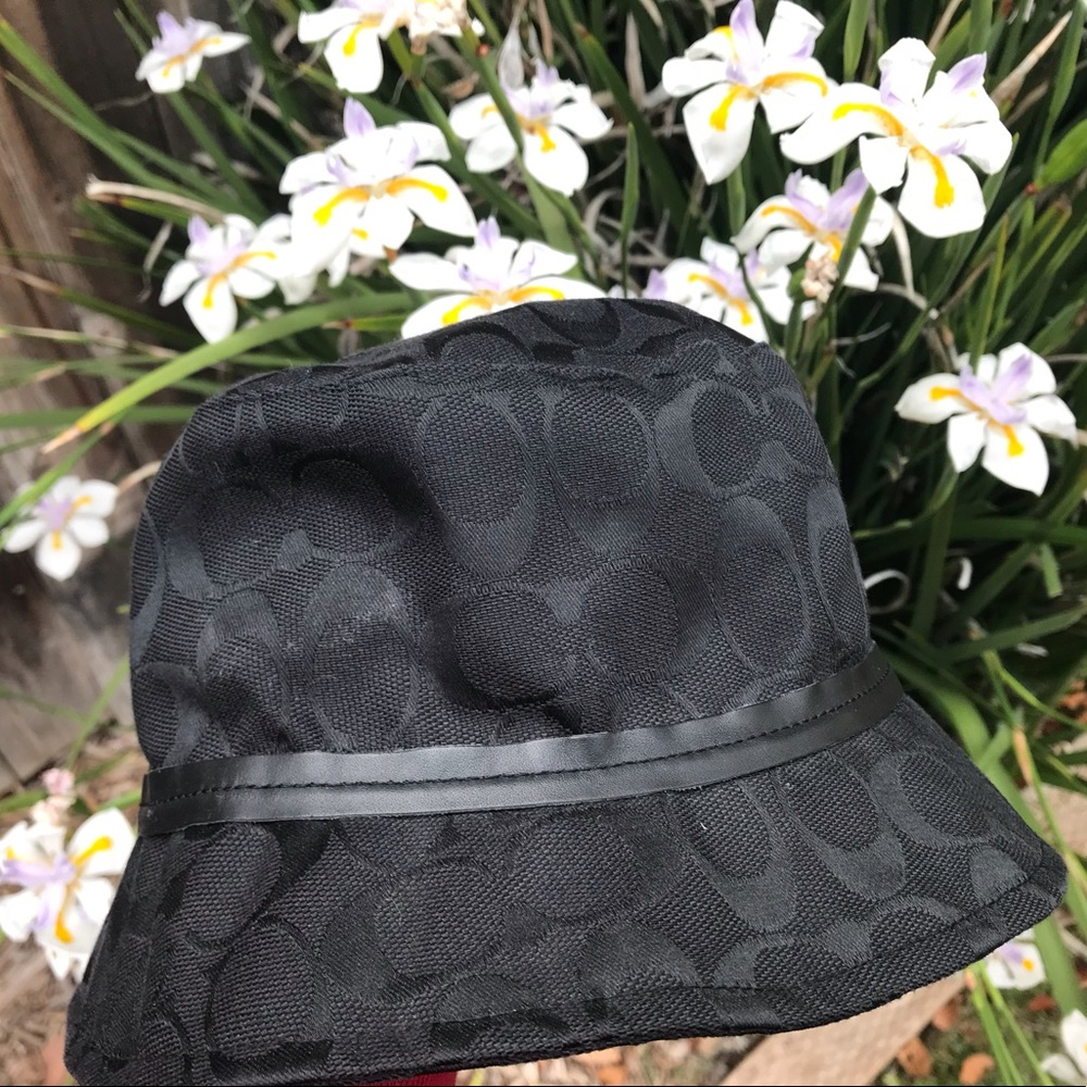 Coach Bucket Hat - Picture 2 of 6